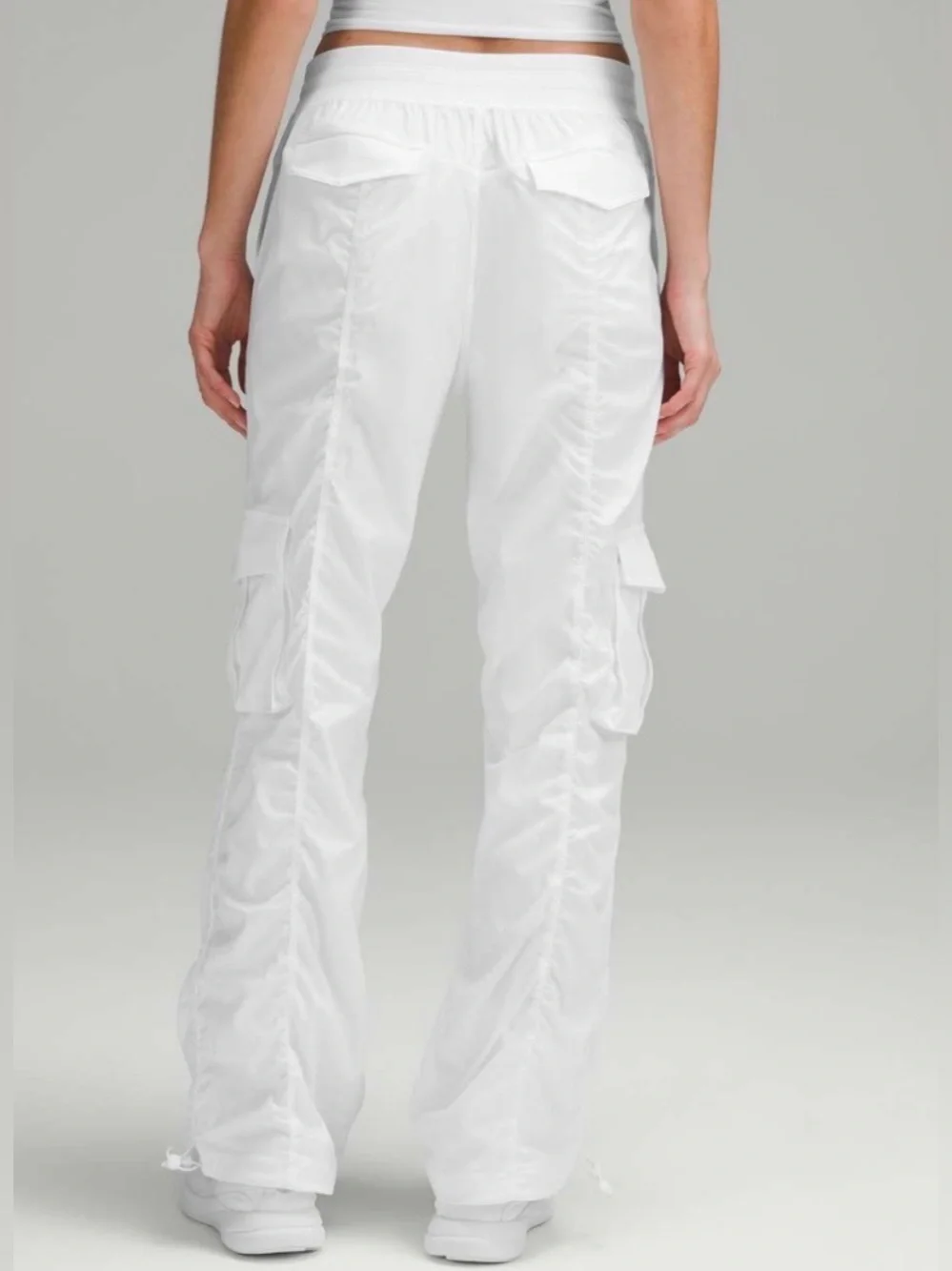 NWT Lululemon Dance Studio Relaxed-Fit Mid-Rise Cargo Pant White Size Small